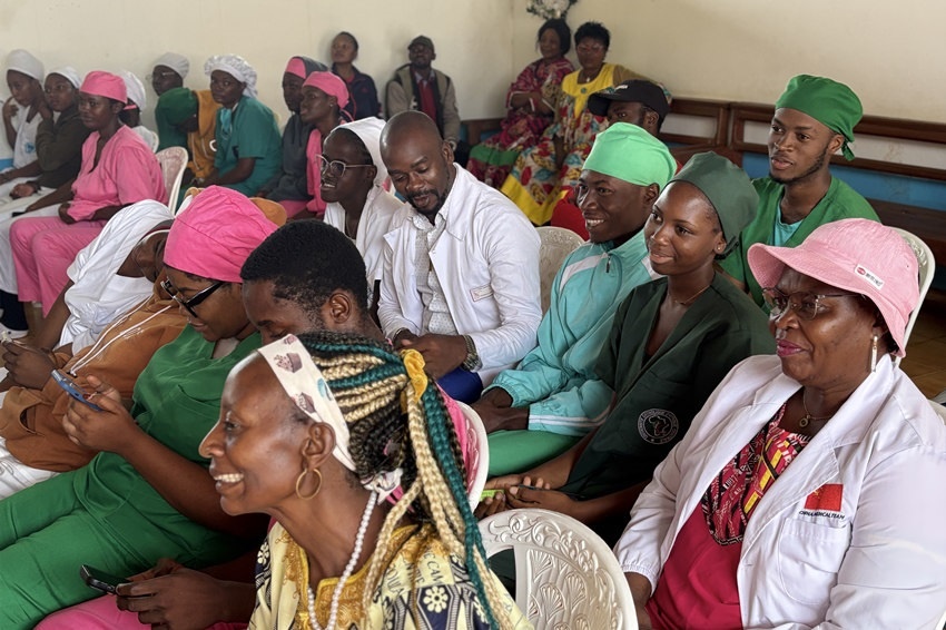 【2】圖為活動現(xiàn)場。中國（山西）第24批援喀麥隆姆巴爾馬尤醫(yī)療隊 供圖