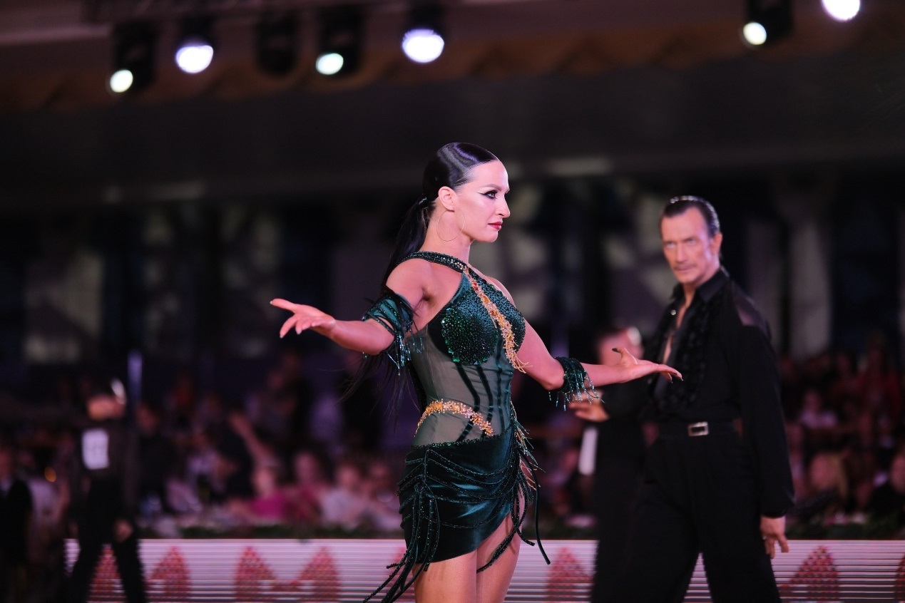 第七屆“克里姆林宮杯”國標(biāo)舞錦標(biāo)賽現(xiàn)場。于子恒攝