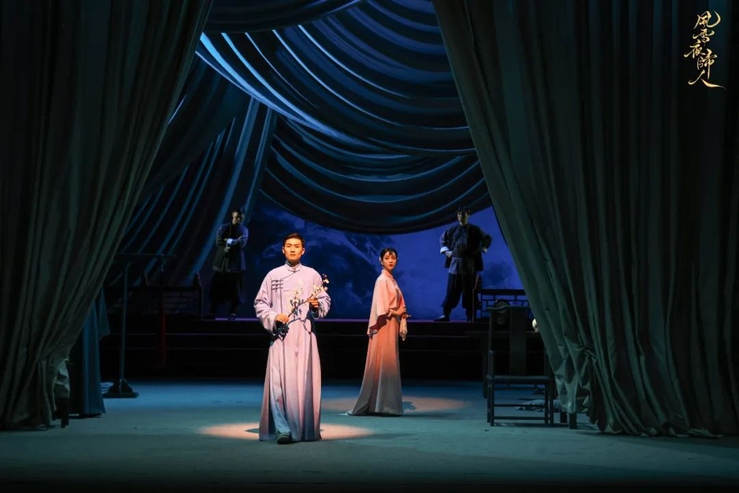 演出現(xiàn)場(chǎng)。北京人藝供圖